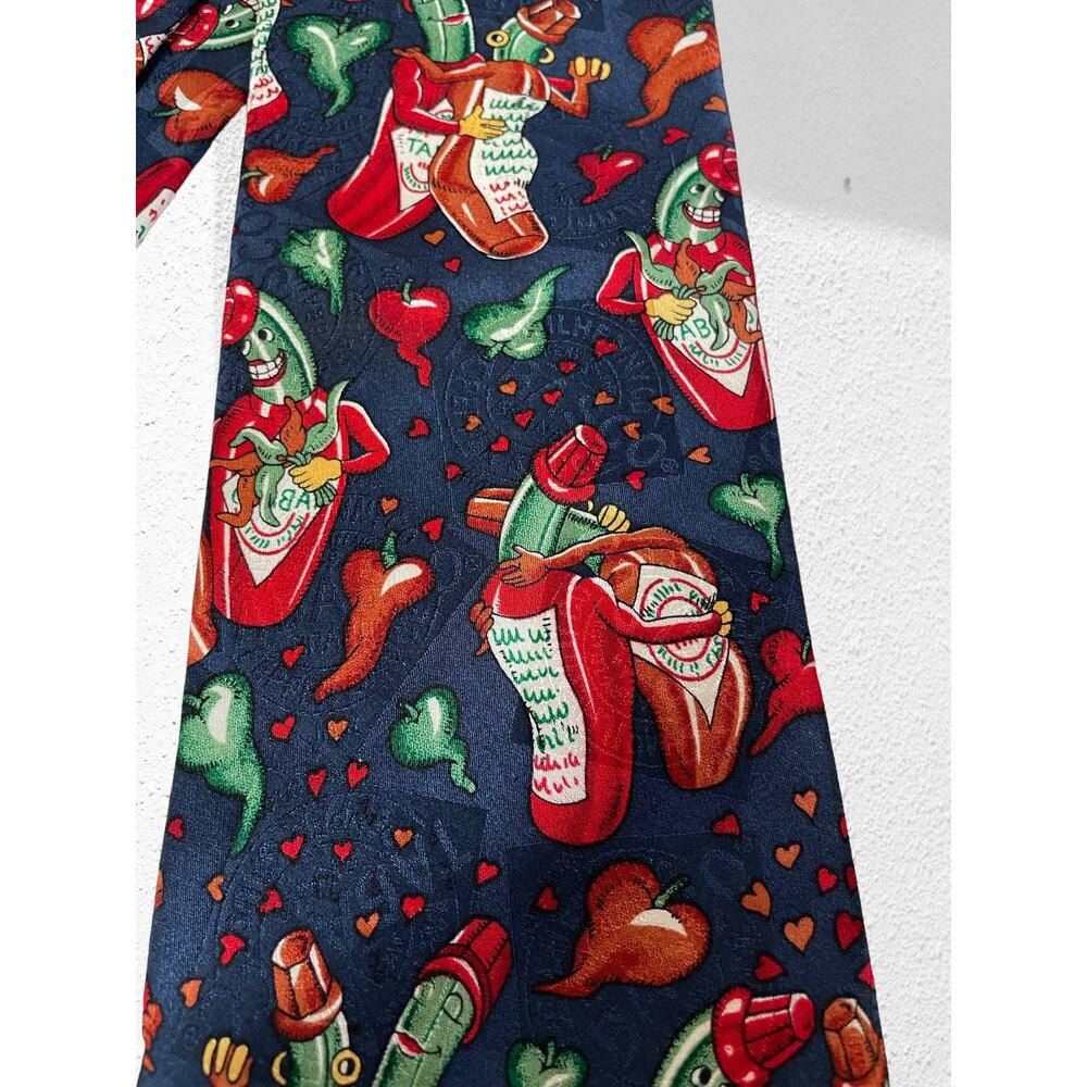 Tobasco 100% Silk Tie, Hearts and Love, Valentine Theme, 60x4, New‎ condition - Picture 2 of 3